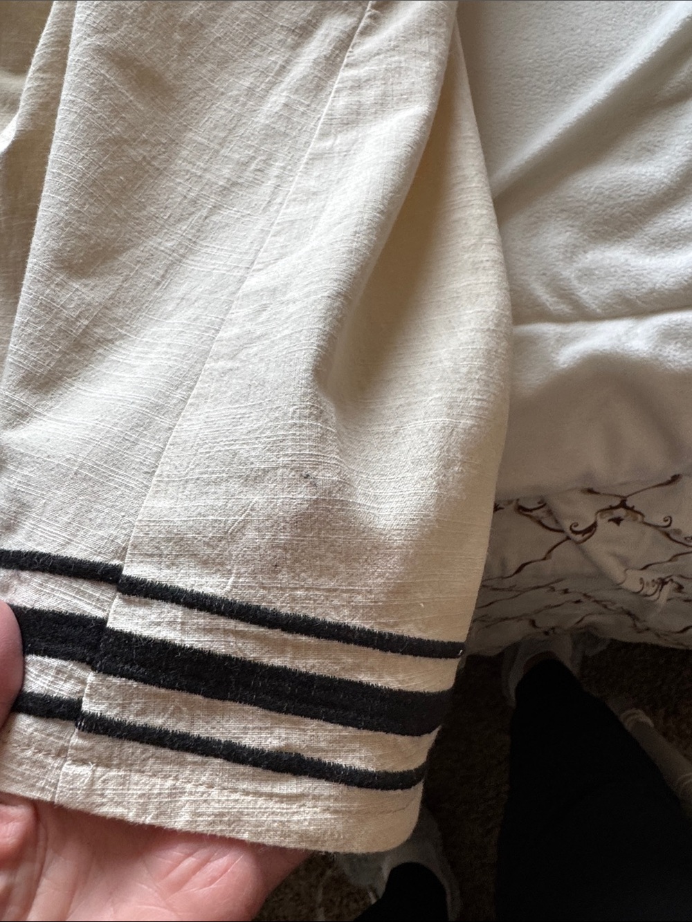 Unknown Brand Cream Short-Sleeve A-Line Dress with Black Trim - Picture 12 of 13